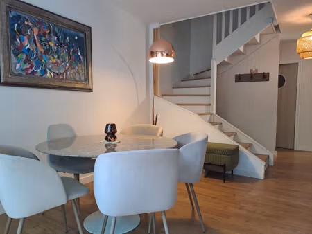 vente appartement 4 pièces 84 m² fontaines-saint-martin (69270)
