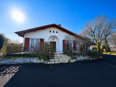 vente maison 2 pièces 75m2 hasparren 64240 - 295500 € - surface privée