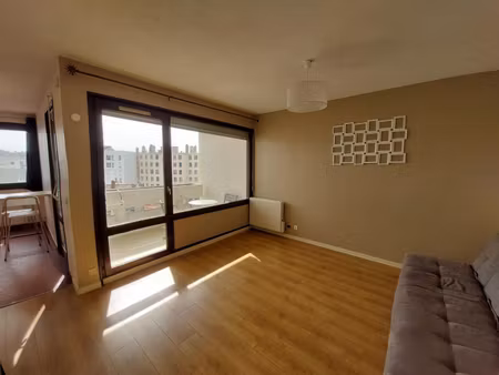 location appartement 1 pièce 35 m² à villeurbanne (69100)