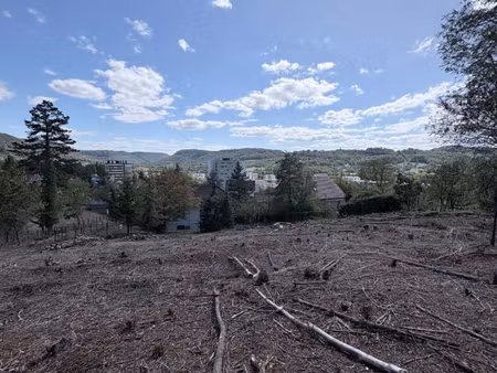 terrain constructible avec vue dégagée lons le saunier 1964 m2
