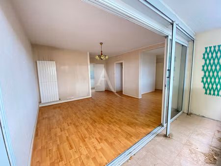 vente appartement 3 pièces 66m2 rochefort 17300 - 117150 € - surface privée