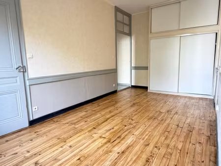 location appartement 2 pièces 47 m² à irigny (69540)
