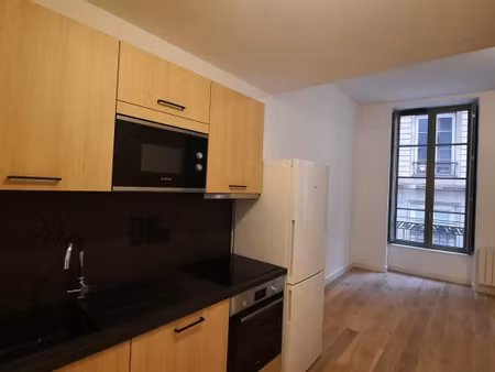 appartement lyon 1er hôtel de ville - 49.20 m2