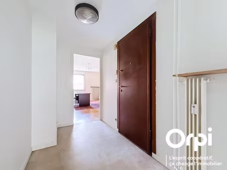 appartement t1/t2 de 45m² cœur gratte ciel