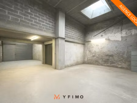 local d'activités a vendre