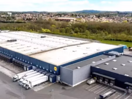 montceau les mines (71) // entrepôt a louer - 11 572 m²