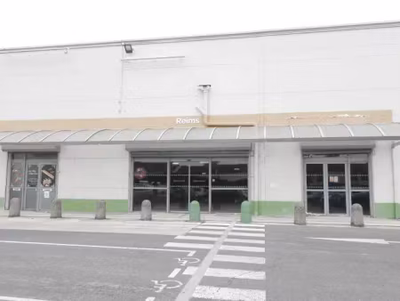 zac la neuvillette rare - cellule commerciale 1490 m2 + 100