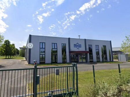 a louer - local d'activités