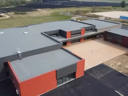 a louer - cellules a usage mixte