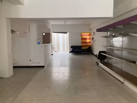 - ceret  local commercial à vendre