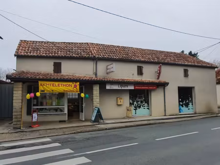 ensemble murs et fonds alimentation débit de tabac avec habitation