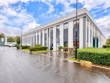 location bureau verrieres le buisson 91370