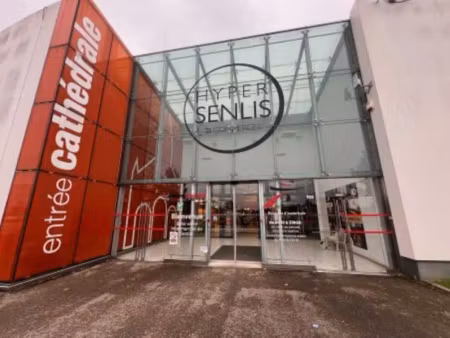 location commerce senlis 60300