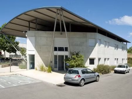 entrepot - logistique 2400m2