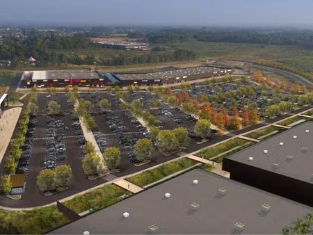 local commercial 650 m² environ - saint-andré-de-cubzac (33)