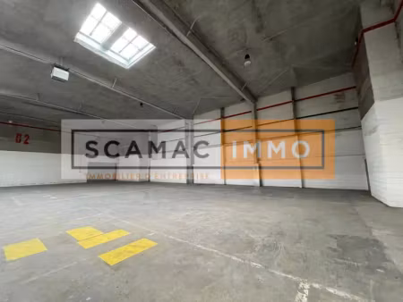 entrepôt de 4000m²