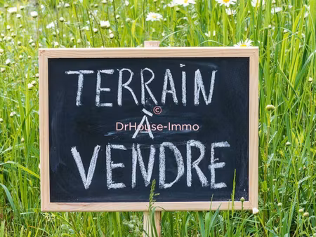 terrain constructible viabilisé à vendre