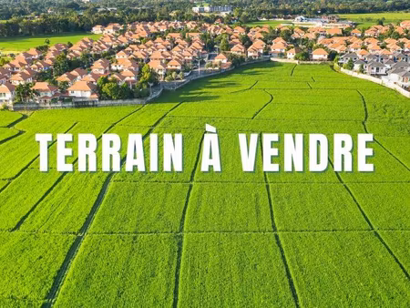 terrain constructible à vendre