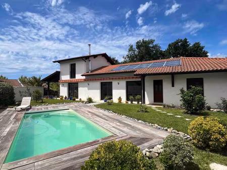 maison menis