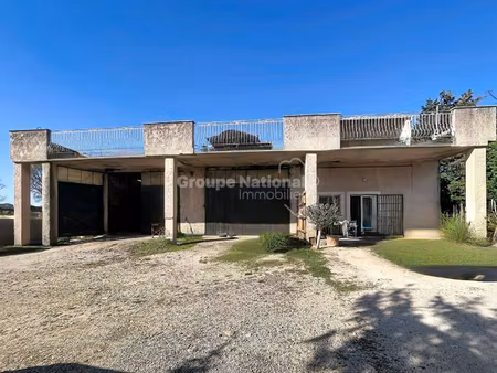 entrepôt à vendre