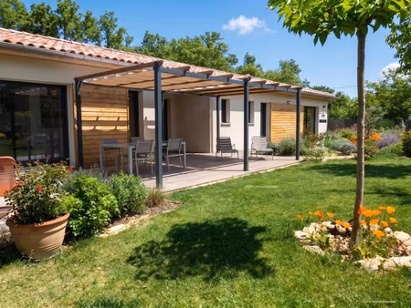 terrain avec maison neuve à vendre