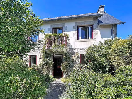 maison rouge