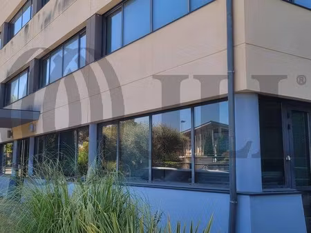 jll bureaux marseille