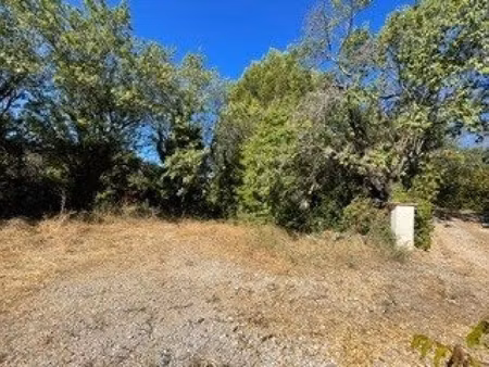 terrain constructible viabilisé à vendre