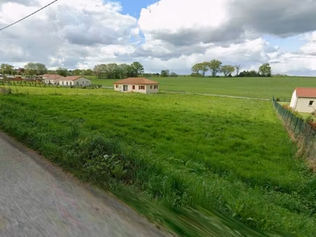 terrain constructible viabilisé à vendre