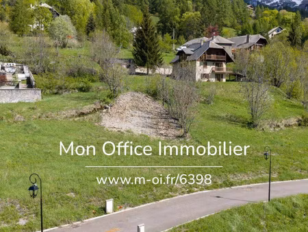 terrain constructible viabilisé à vendre