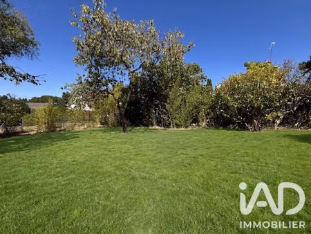 terrain constructible viabilisé à vendre
