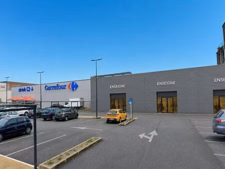 local commercial à louer