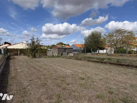 terrain constructible viabilisé à vendre