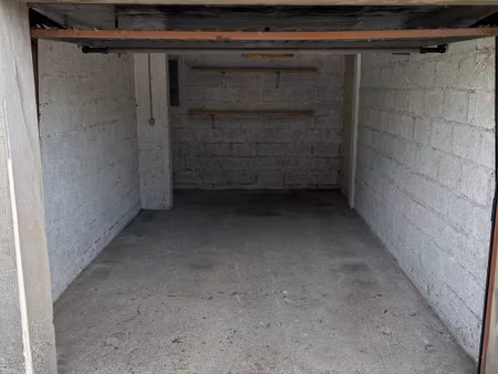 parking à louer
