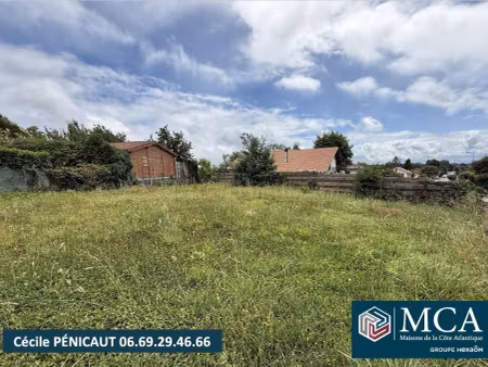 terrain constructible viabilisé à vendre