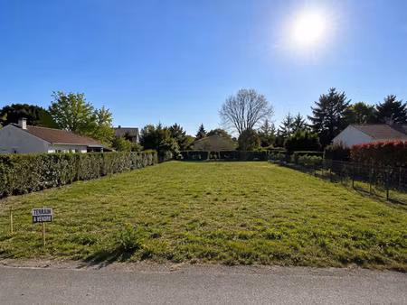 terrain constructible viabilisé à vendre