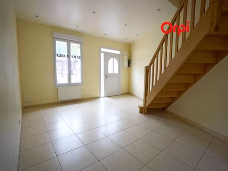 maison de ville à louer