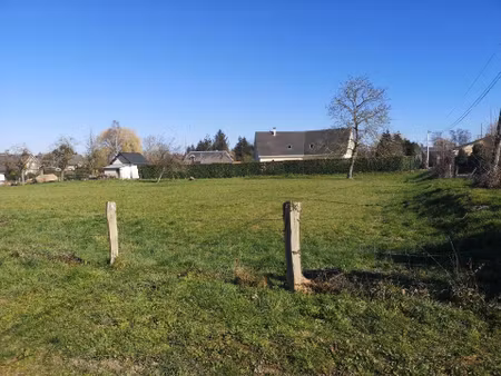 terrain constructible viabilisé à vendre