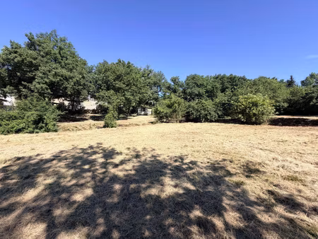 terrain constructible viabilisé à vendre