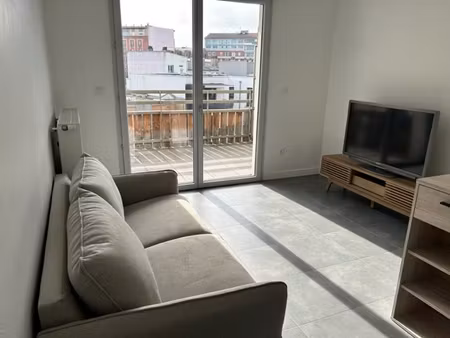 saint-cyprien - t2 meublé de 41 80m2