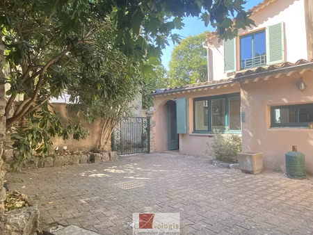 maison de village
