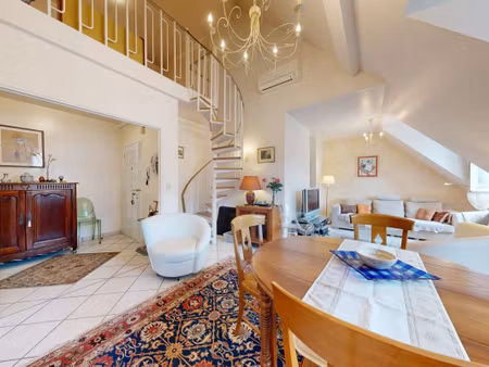 appartement t5 place foch