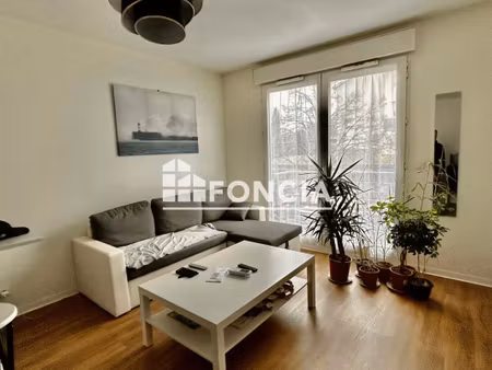 a vendre t2 lumineux hyper centre bruges