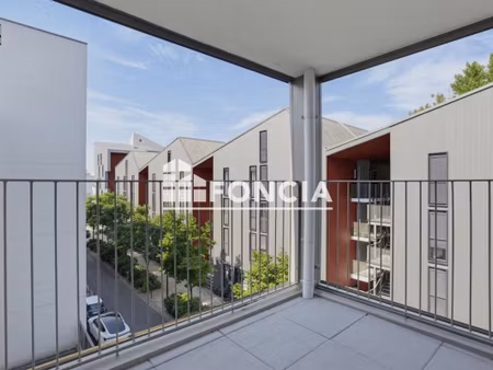 à vendre – superbe t3 de aux bassins à flot