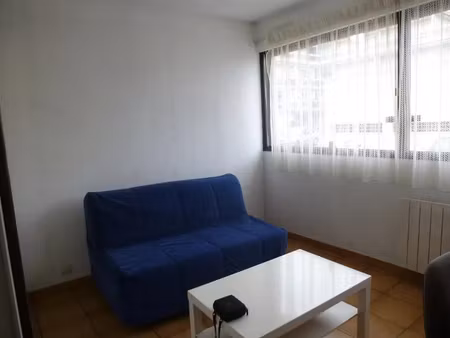 appartement studio bordeaux - 16 m2 - 440 euros ttc
