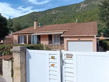 digne-les-bains (04) maison de plain pied de 75 m2 avec terrain de 773 m² et garage