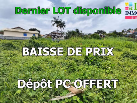 3 parcelles constructibles plates en impasse à bras de pontho (le tampon) avec accompagnem
