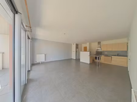 f3 terrasse et garage - la talaudiere
