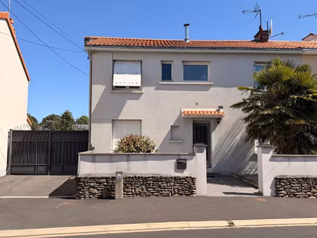 maison à cholet 7 piéces a 160m²