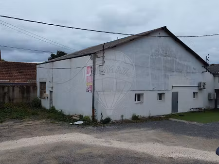 local commercial à vendre